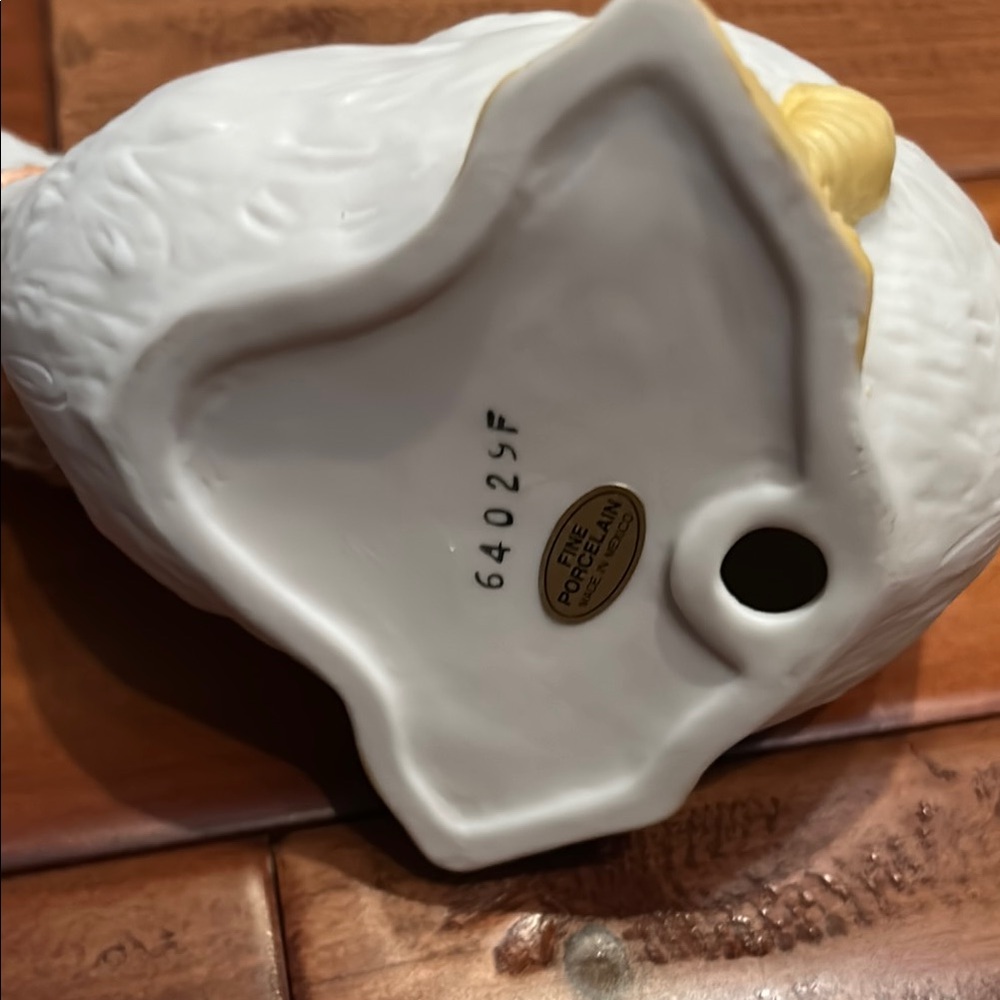 Porcelain Goose - Picture 4 of 4